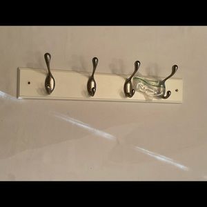 White 4 hook wall hanger